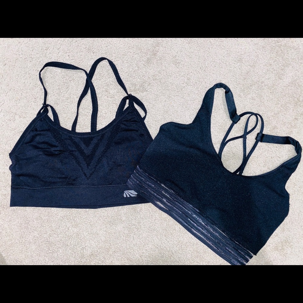 Black sports bras
